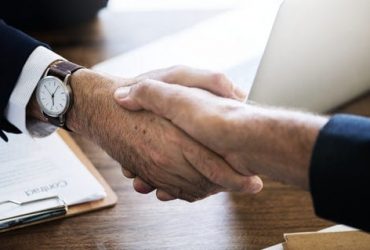 Man shaking hands - eBuilt Business